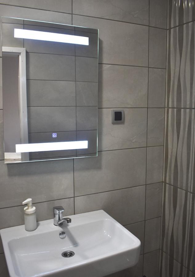 Apartmani Zrenjanin Exteriör bild