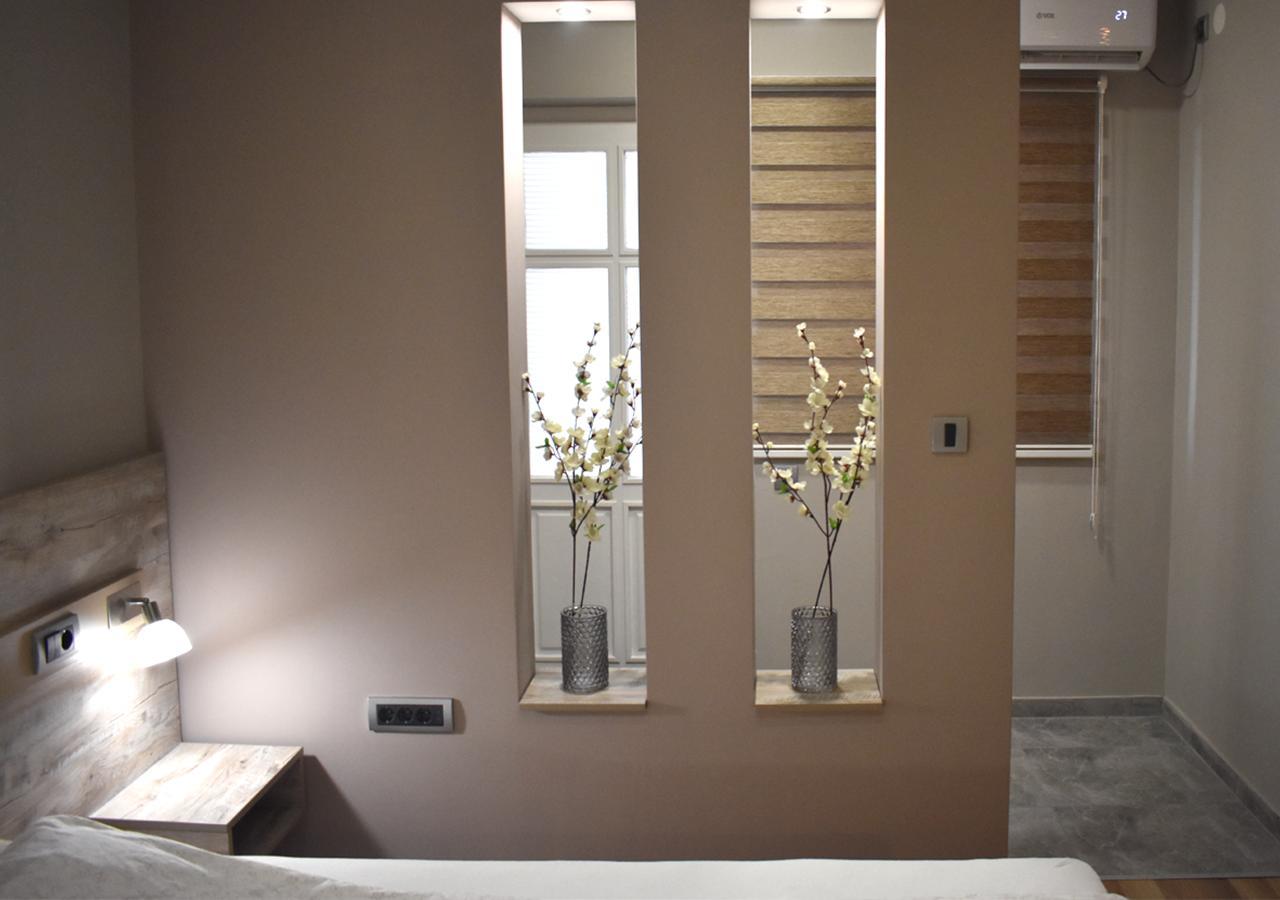 Apartmani Zrenjanin Exteriör bild