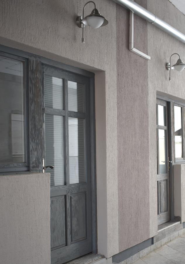 Apartmani Zrenjanin Exteriör bild