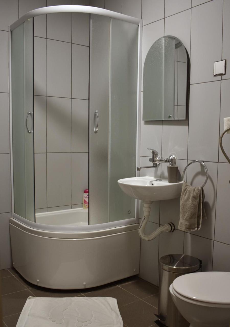 Apartmani Zrenjanin Exteriör bild