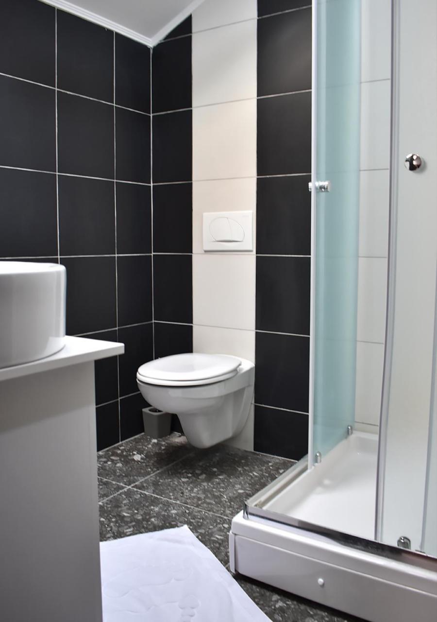 Apartmani Zrenjanin Exteriör bild