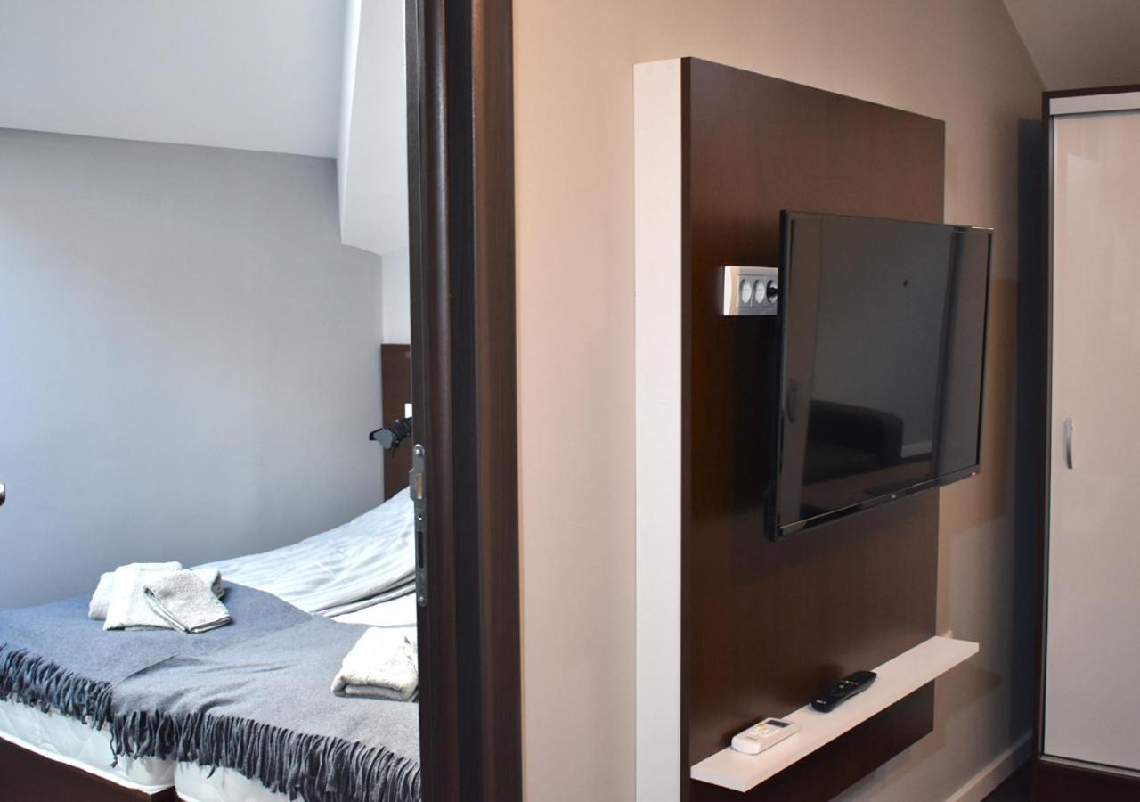 Apartmani Zrenjanin Exteriör bild