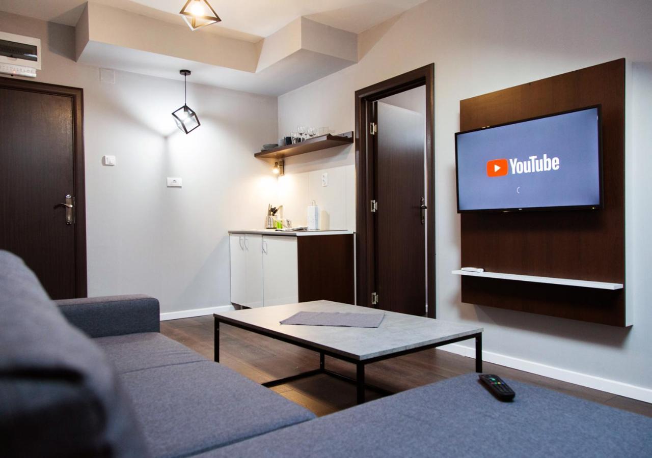 Apartmani Zrenjanin Exteriör bild